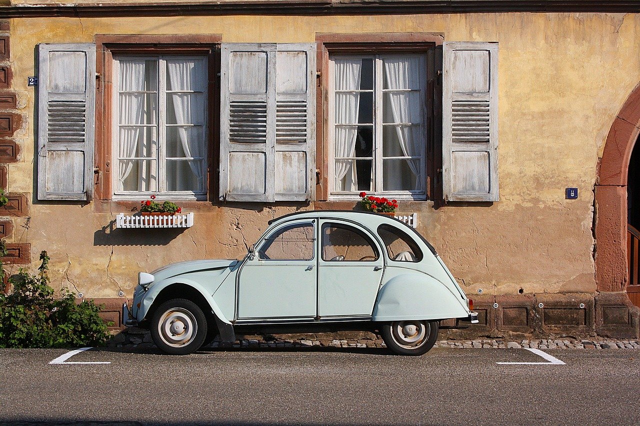 découvrez nos solutions de financement automobile adaptées à tous les budgets. facilitez l'achat de votre véhicule avec des options flexibles et des taux compétitifs, tout en bénéficiant d'un accompagnement personnalisé.