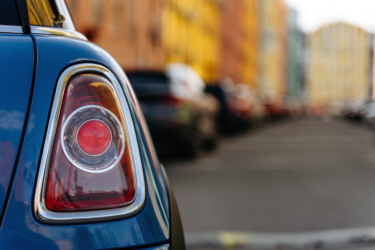 découvrez notre large sélection de pièces auto de qualité pour tous vos besoins en entretien et réparation de véhicule. profitez de prix compétitifs et d'un service rapide pour maintenir votre voiture en parfait état.